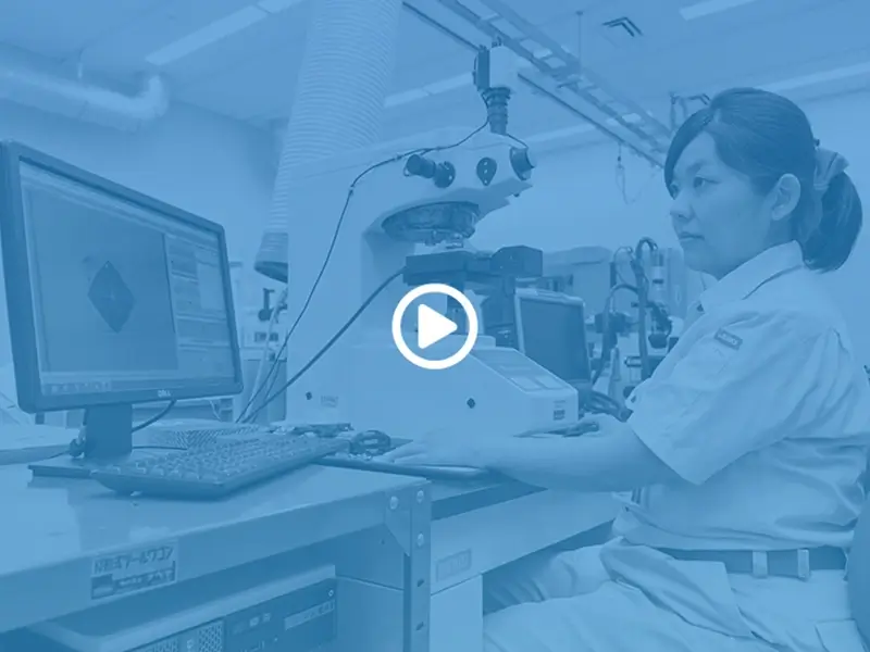 UM LÍDER MUNDIAL EM TECNOLOGIA DE MÁQUINAS DE COSTURA